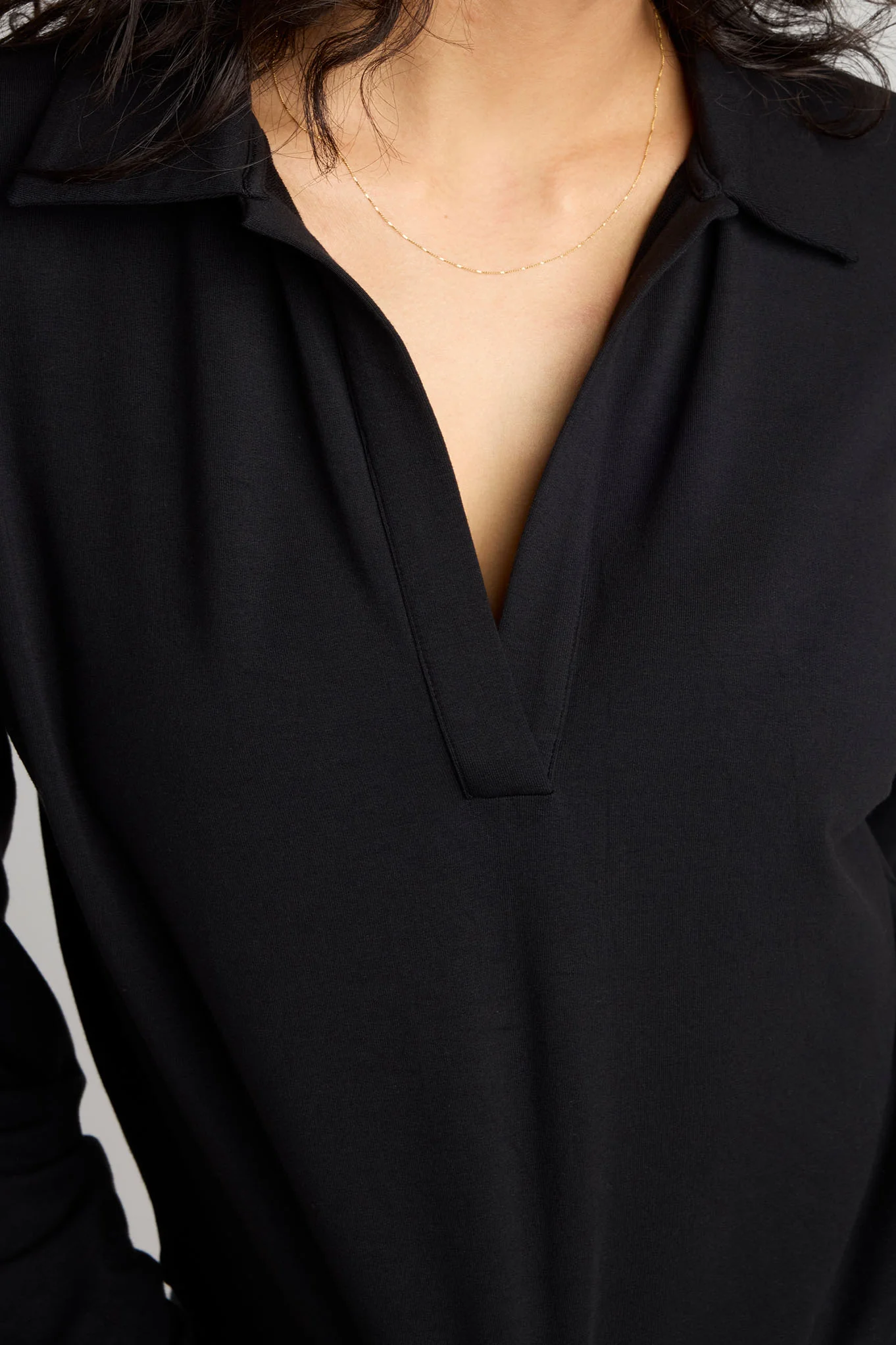 Club Pullover in Black - Image 3