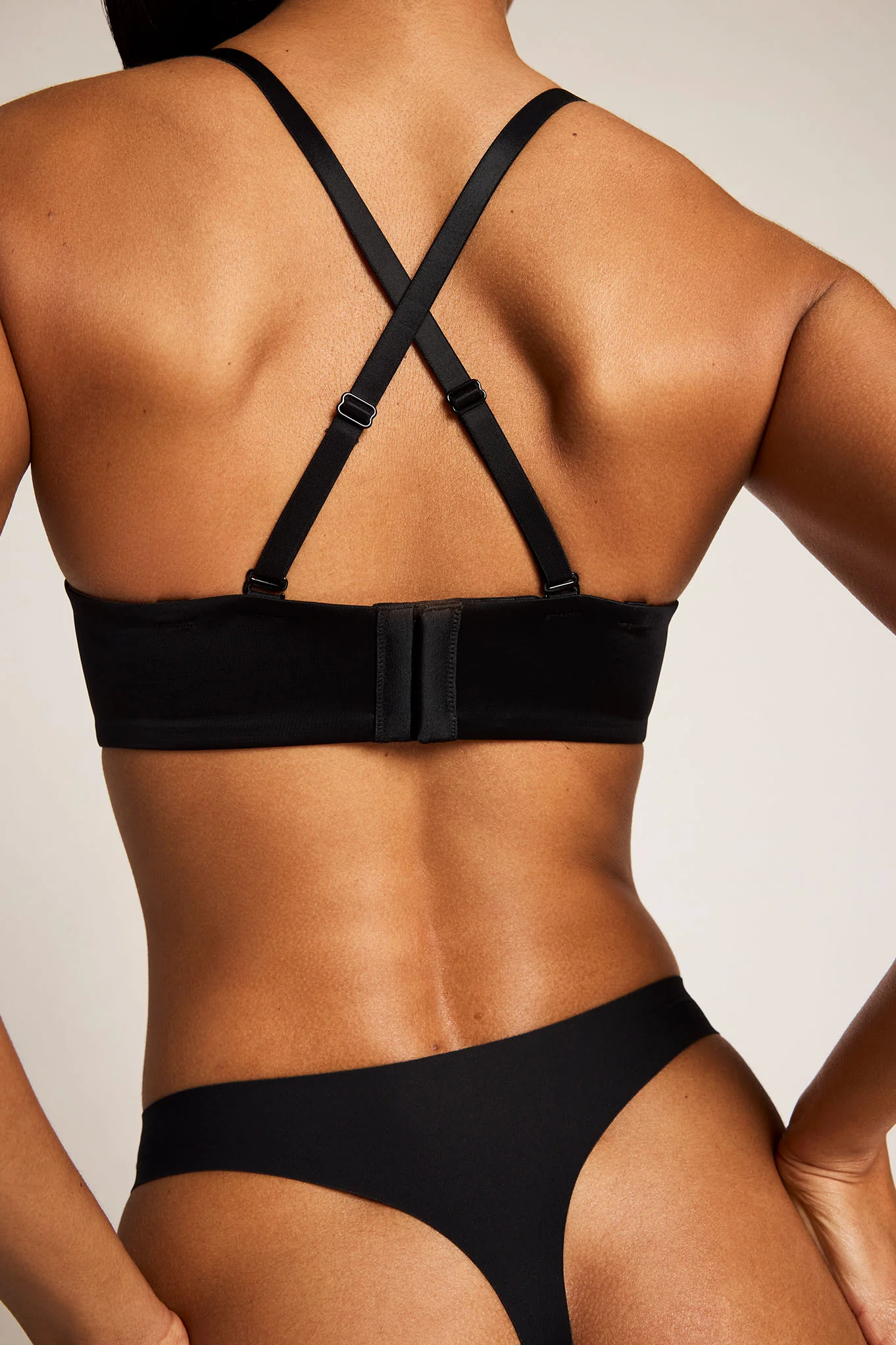 Glacé Strapless Bra in Black - Image 6