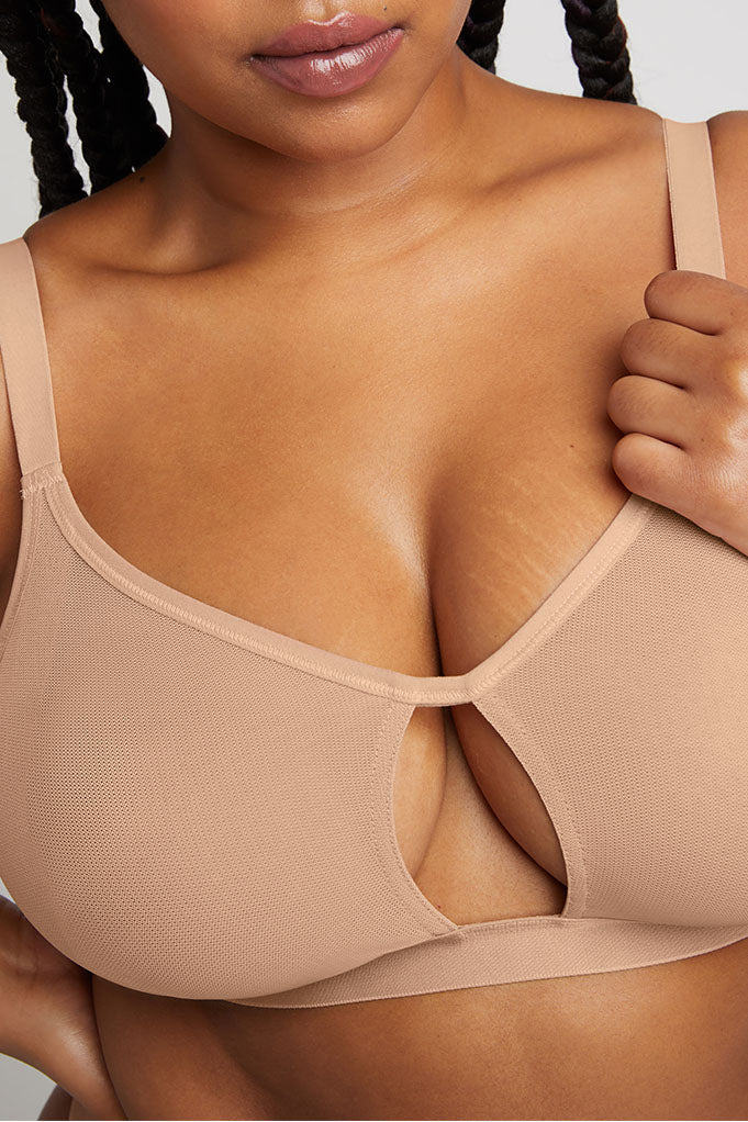 Sieve Cutout Bra in Buff - Image 5