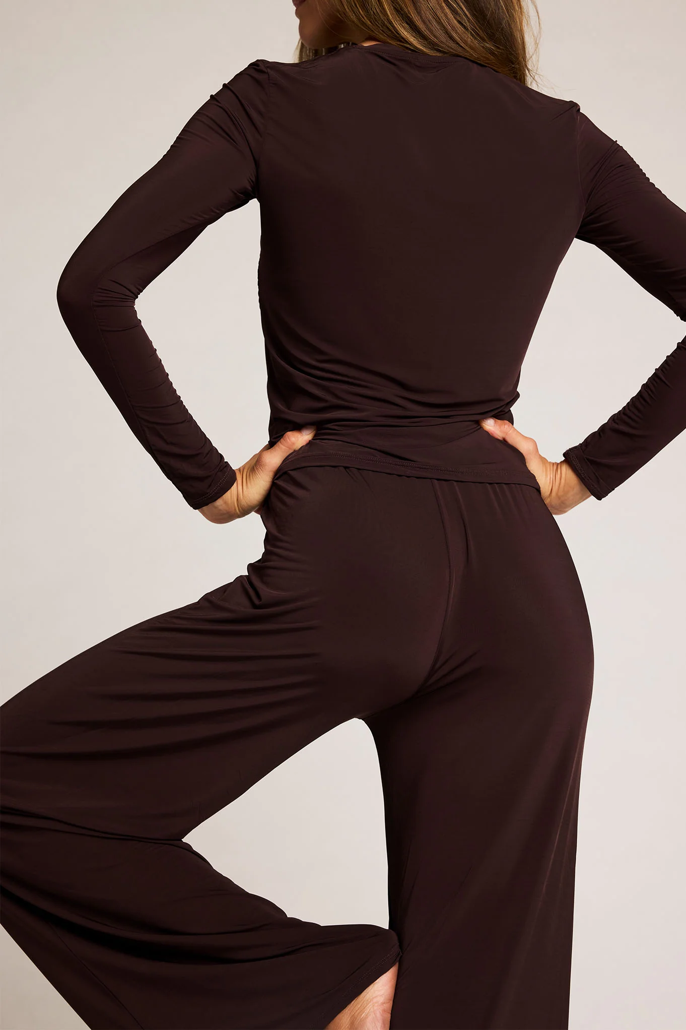 Slink Pant in Espresso - Image 4