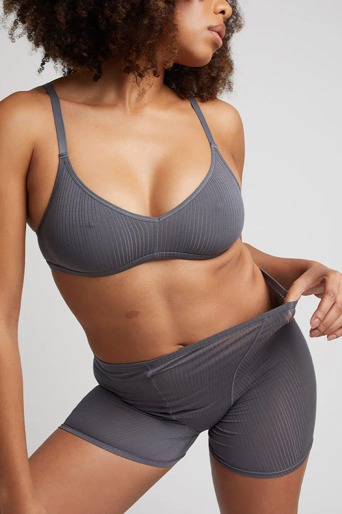 Whipped Non-Wire Bra in Graphite - Image 4