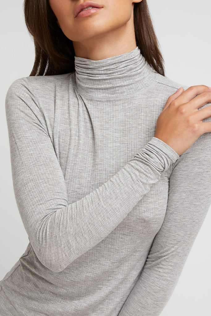 Whipped Turtleneck in Heather Grey - Image 3