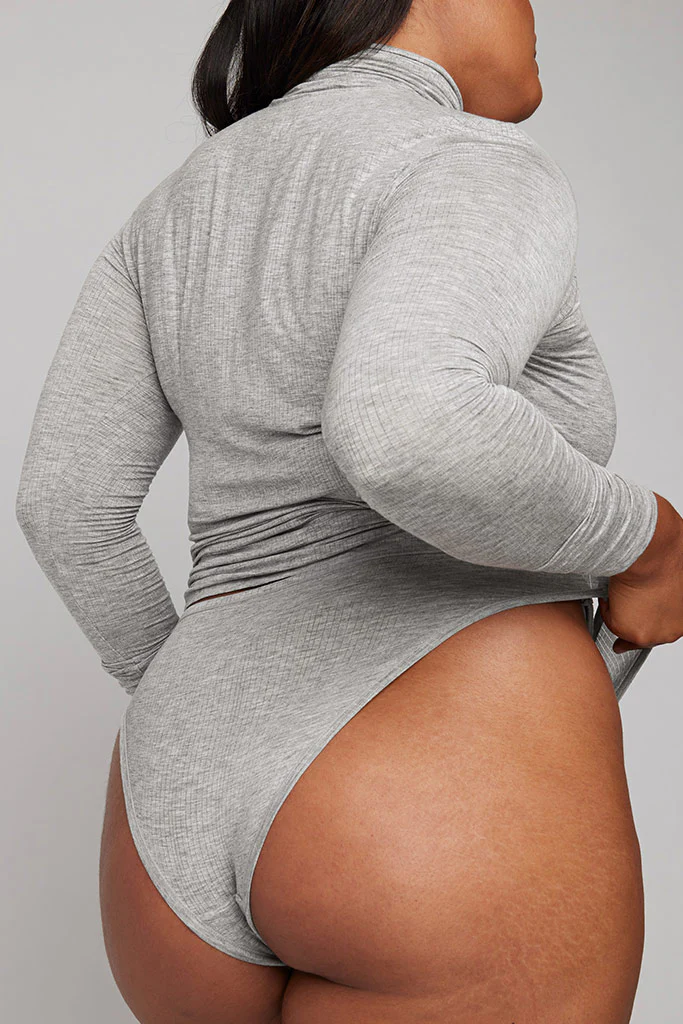 Whipped Turtleneck in Heather Grey - Image 6